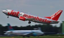 Jet2.com B737-330, G-CELI